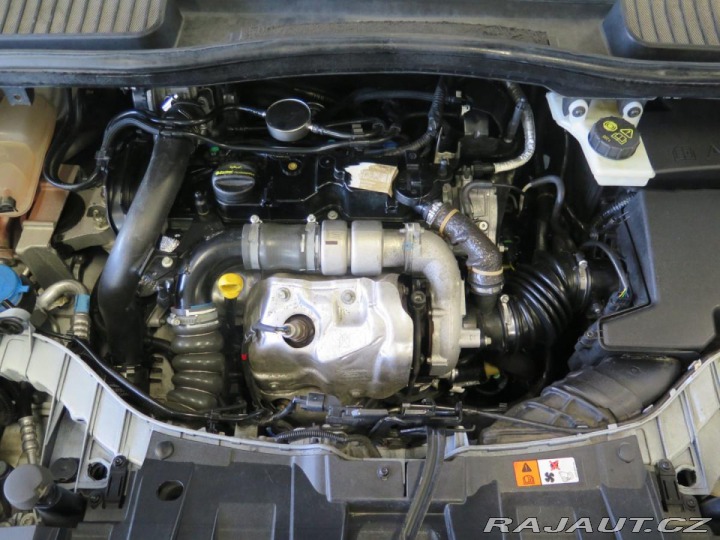 Ford Grand C-MAX 1.5TDCi,klima,výhřev,senz 2016