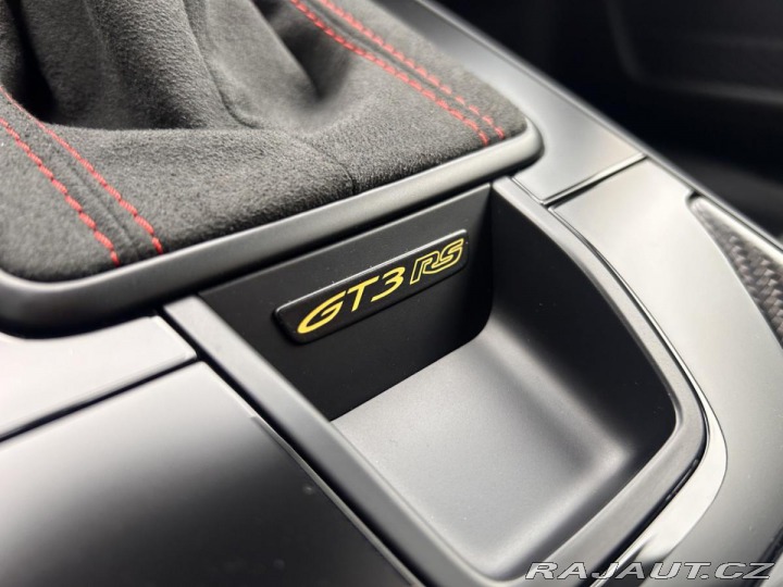 Porsche 911 GT3 RS 2024