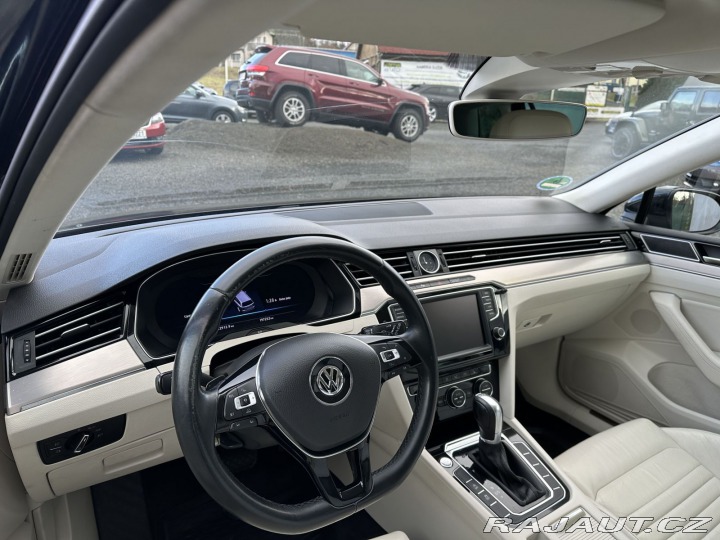 Volkswagen Passat 2,0TDI 140kW DSG HIGHLINE 2015