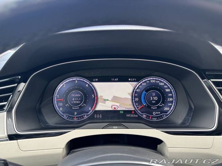 Volkswagen Passat 2,0TDI 140kW DSG HIGHLINE 2015