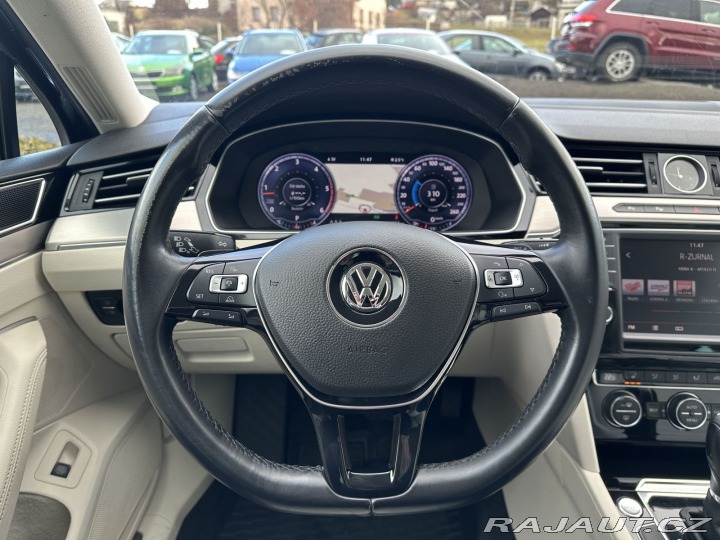 Volkswagen Passat 2,0TDI 140kW DSG HIGHLINE 2015