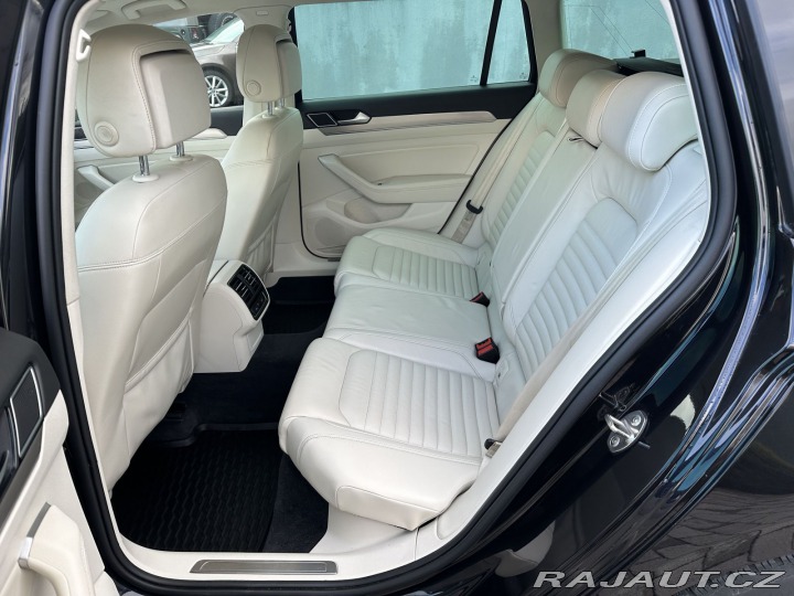 Volkswagen Passat 2,0TDI 140kW DSG HIGHLINE 2015