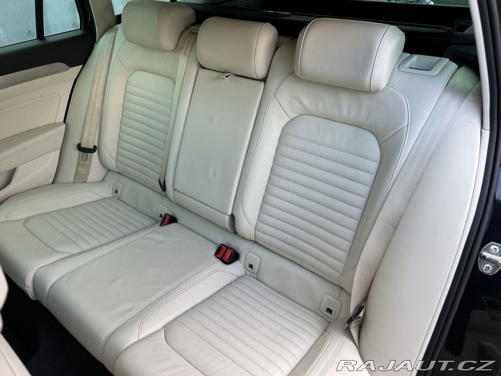 Volkswagen Passat 2,0TDI 140kW DSG HIGHLINE 2015