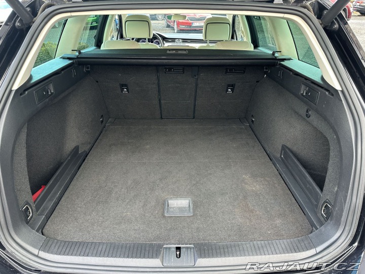 Volkswagen Passat 2,0TDI 140kW DSG HIGHLINE 2015