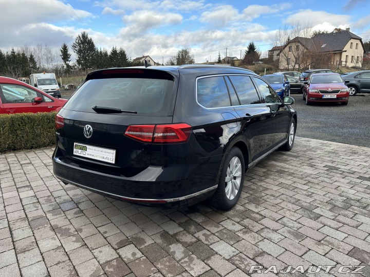 Volkswagen Passat 2,0TDI 140kW DSG HIGHLINE 2015