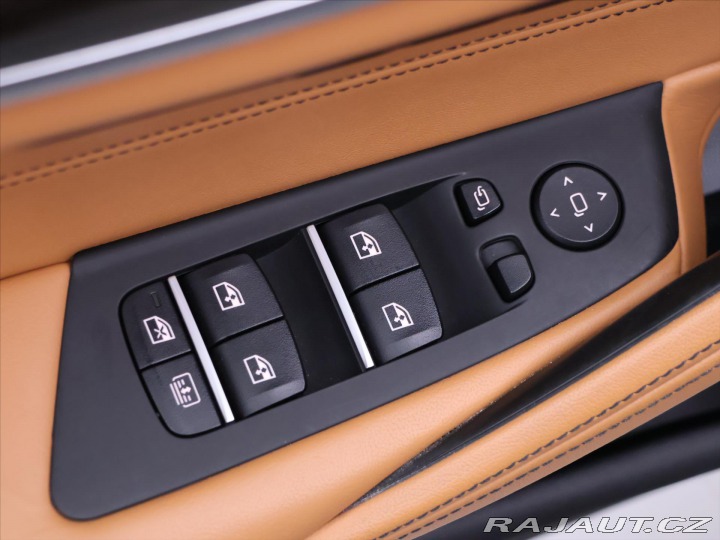BMW 5 4,4 M550i xDrive 390kW AT 2020