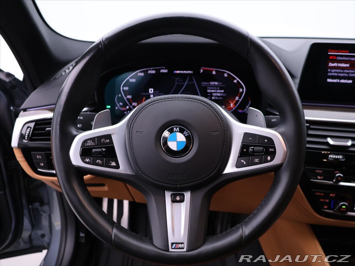 BMW 5 4,4 M550i xDrive 390kW AT 2020