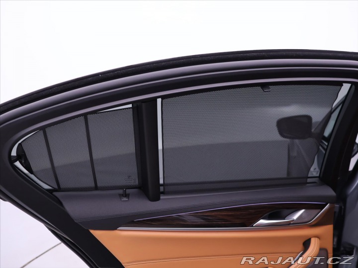 BMW 5 4,4 M550i xDrive 390kW AT 2020