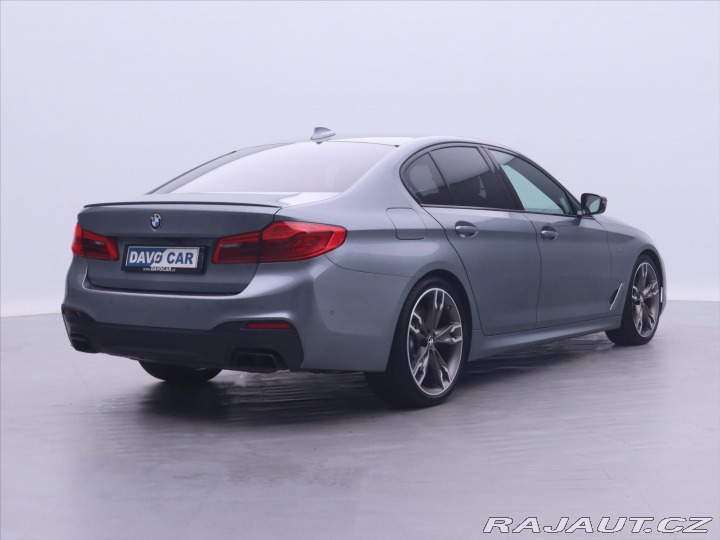 BMW 5 4,4 M550i xDrive 390kW AT 2020
