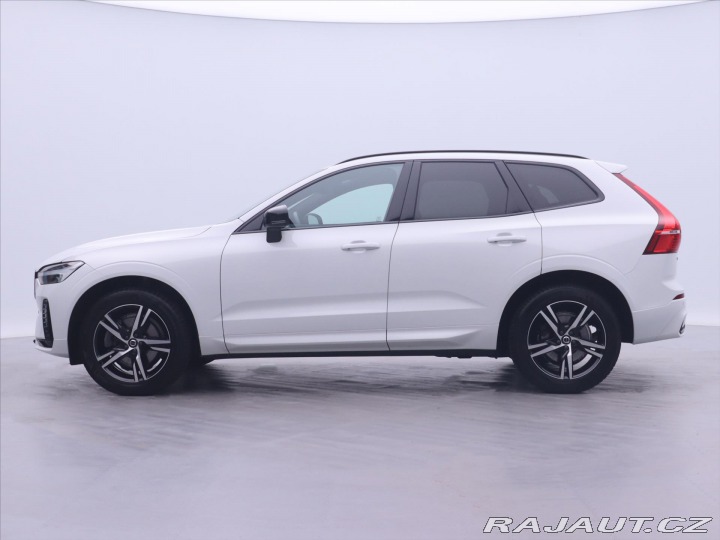 Volvo XC60 2,0 B4 AWD R-Design CZ 1. 2021