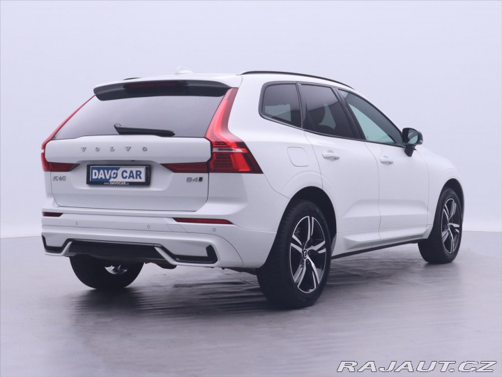 Volvo XC60 2,0 B4 AWD R-Design CZ 1. 2021
