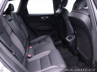 Volvo XC60 2,0 B4 AWD R-Design CZ 1. 2021