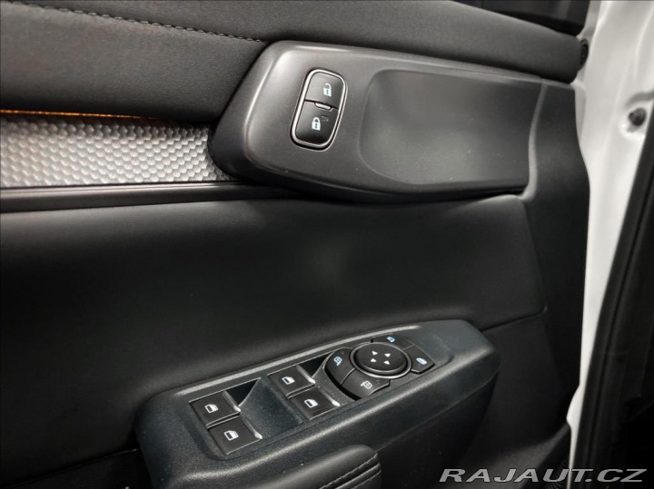 Ford Ranger 3.0 EcoBoost V6 Raptor 2025
