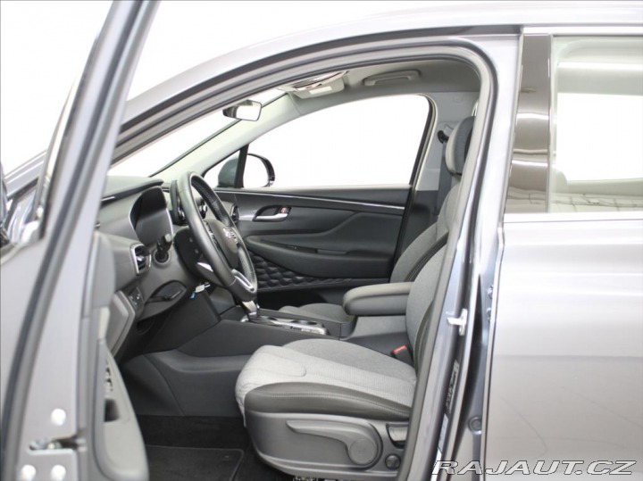 Hyundai Santa Fe 2,2 CRDi 142kW 7-míst 10t 2023