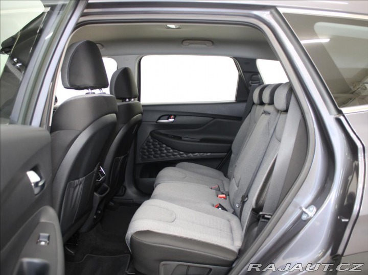 Hyundai Santa Fe 2,2 CRDi 142kW 7-míst 10t 2023