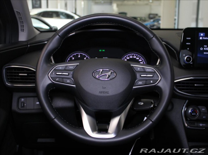 Hyundai Santa Fe 2,2 CRDi 142kW 7-míst 27t 2023