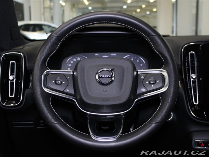 Volvo XC40 2,0 B4 R-Design H/K BLIS 2021