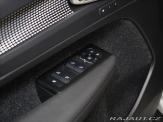 Volvo XC40 2,0 B4 R-Design H/K BLIS 2021