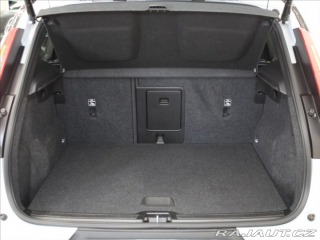 Volvo XC40 2,0 B4 R-Design H/K BLIS 2021
