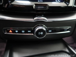 Volvo XC60 2,0 B4 AWD  Momentum AUT 2019