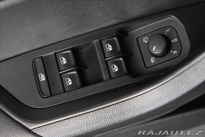 Škoda Karoq 1,5 TSI 110 kW Sportline 2020