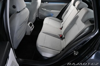 Volkswagen Golf 2,0 TDI 110 kW *LIFE* Zár 2021