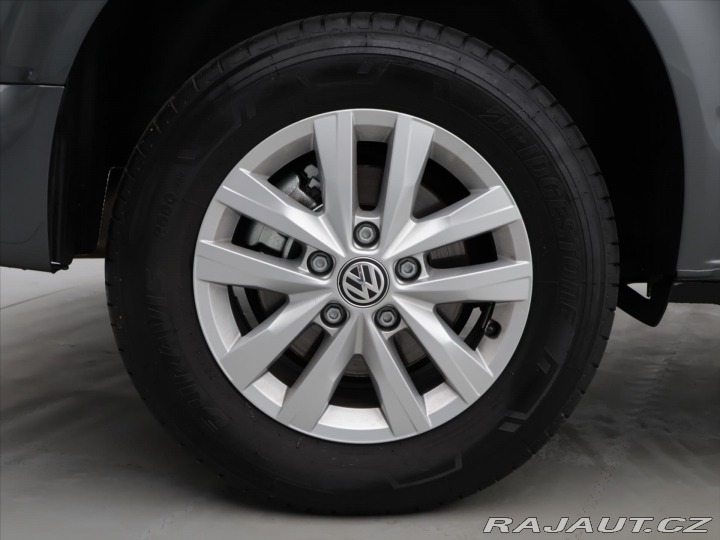 Volkswagen Transporter 2,0 TDI DSG Bulli LONG 9- 2024