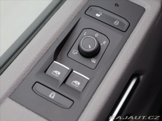 Volkswagen Transporter 2,0 TDI DSG Bulli LONG 9- 2024