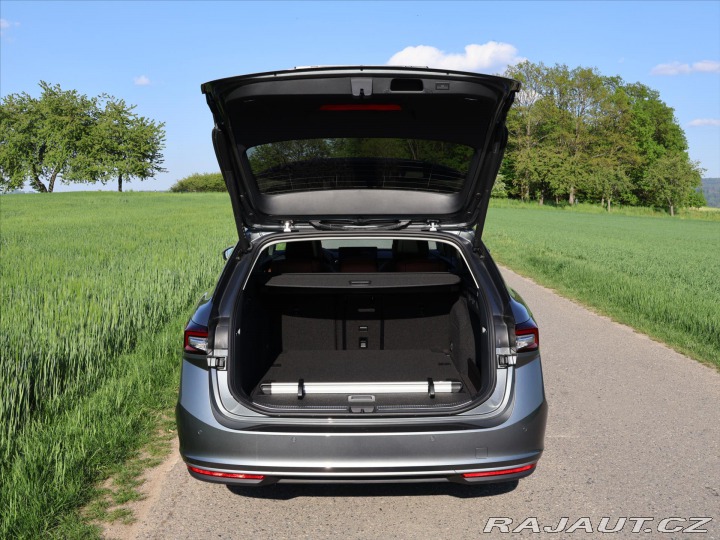 Škoda Superb 2,0 TDI DSG Laurin&Kl 2024