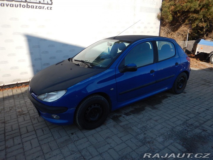 Peugeot 206 1.4 I 55 KW 2000