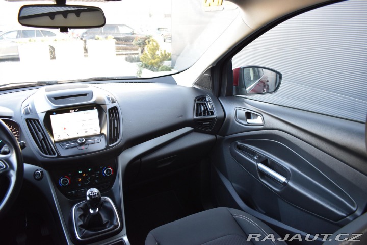 Ford Kuga 1.5 TDCi 88kW *KAMERA*NAV 2019