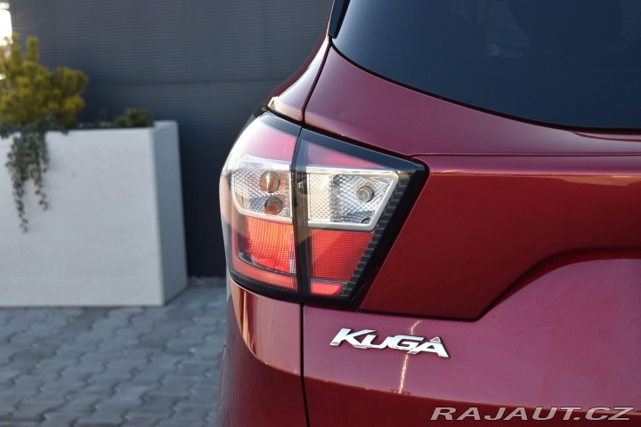 Ford Kuga 1.5 TDCi 88kW *KAMERA*NAV 2019