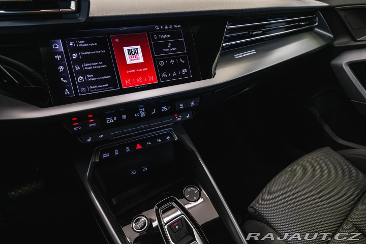 Audi A3 S line 35 TFSI 110kW 2024