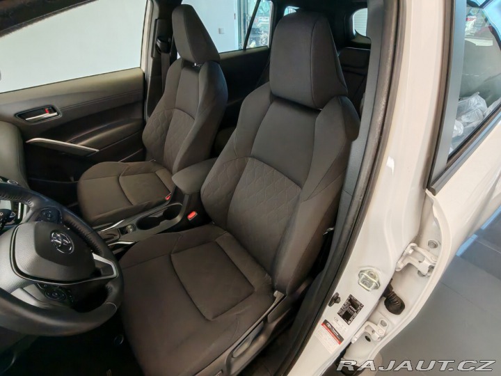Toyota Corolla Cross 2.0 Hybrid Style 145kW 2023