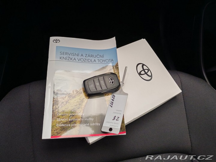 Toyota Corolla Cross 2.0 Hybrid Style 145kW 2023