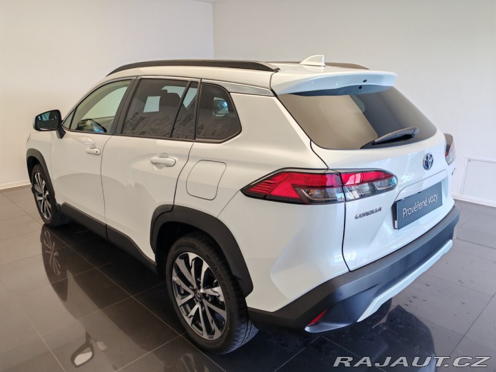 Toyota Corolla Cross 2.0 Hybrid Style 145kW 2023