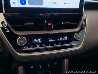Toyota Corolla Cross 2.0 Hybrid Style 145kW 2023