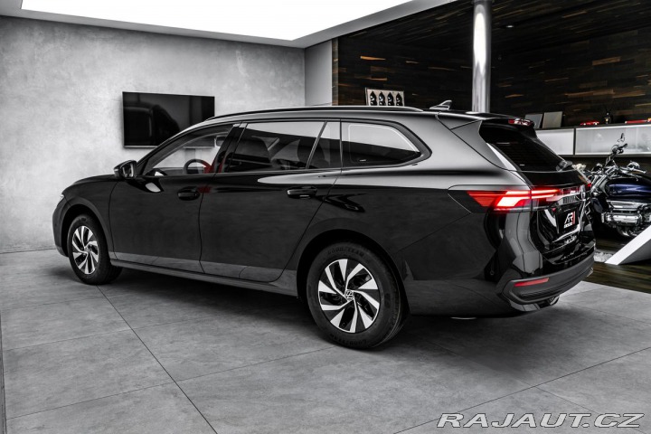 Volkswagen Passat  1800