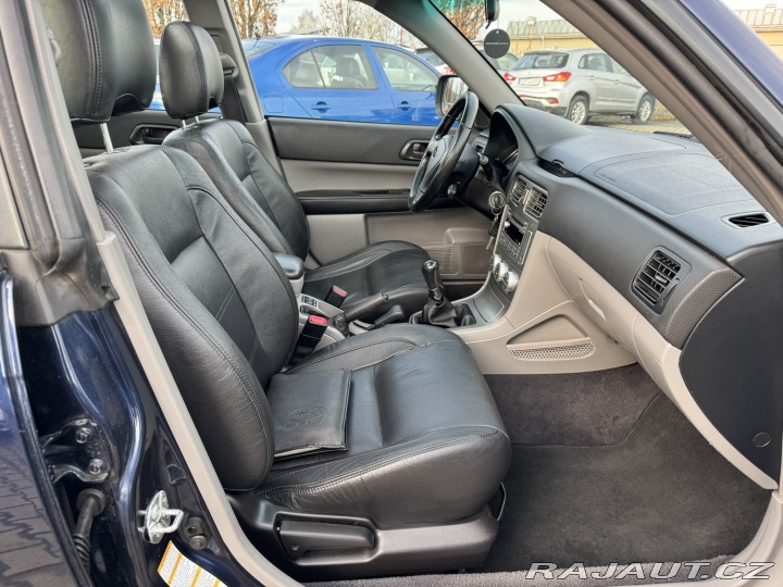 Subaru Forester 4X4 2,0i 116 KW STK 2005
