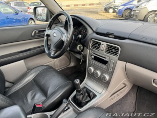 Subaru Forester 4X4 2,0i 116 KW STK 2005