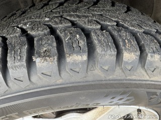 Subaru Forester 4X4 2,0i 116 KW STK 2005