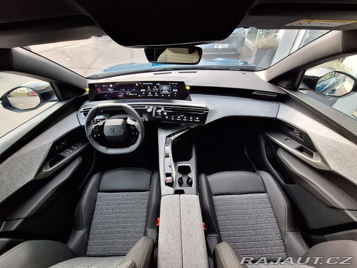 Peugeot 5008 ALLURE Hybrid 136 e-DCS6 2025