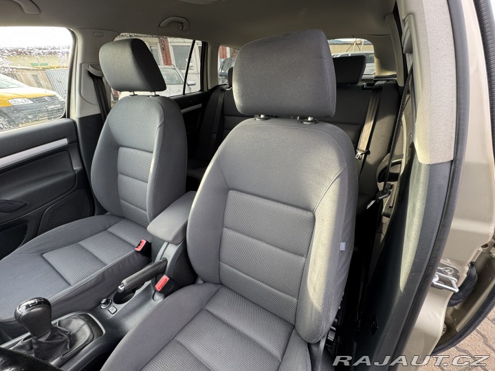 Škoda Octavia 1,6 MPI 75 KW KAR KM 2005