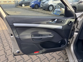 Škoda Octavia 1,6 MPI 75 KW KAR KM 2005