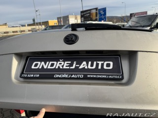 Škoda Octavia 1,6 MPI 75 KW KAR KM 2005