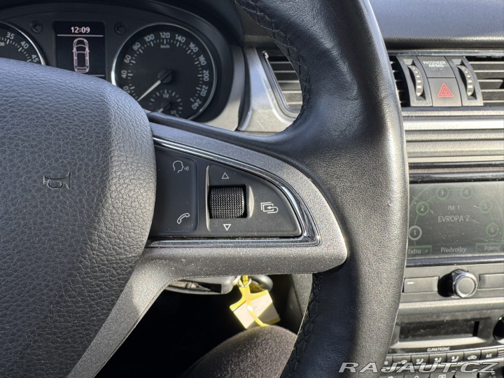 Škoda Rapid 1,6 TDI 66 KW STK KM SK 2014