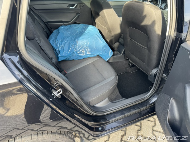 Škoda Rapid 1,6 TDI 66 KW STK KM SK 2014