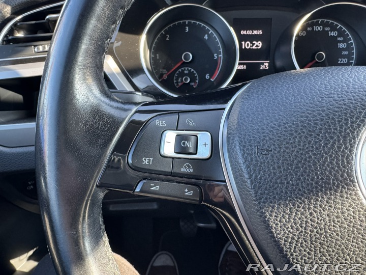 Volkswagen Touran 1,6 TDI 85 KW STK TAŽNÉ 2016