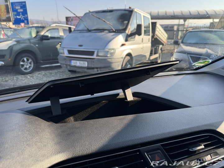 Volkswagen Touran 1,6 TDI 85 KW STK TAŽNÉ 2016