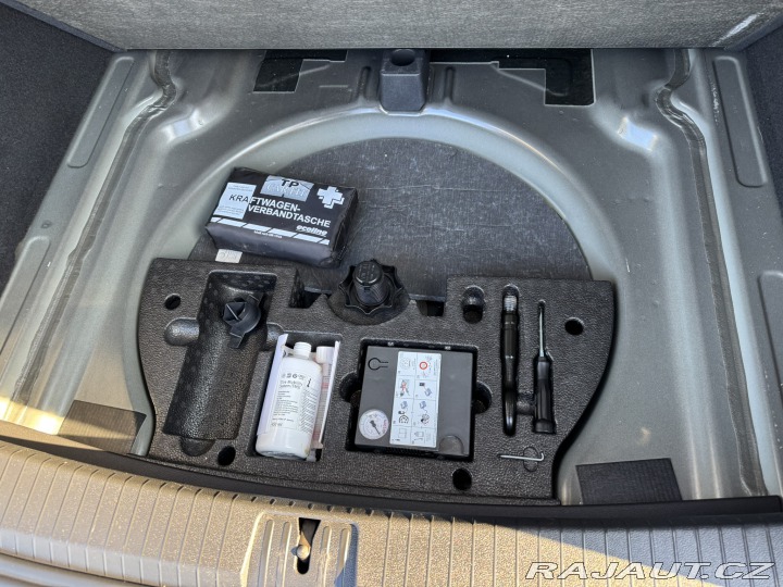 Volkswagen Touran 1,6 TDI 85 KW STK TAŽNÉ 2016
